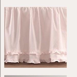 RH Baby&Child vintage-washed ruffled crib skirt